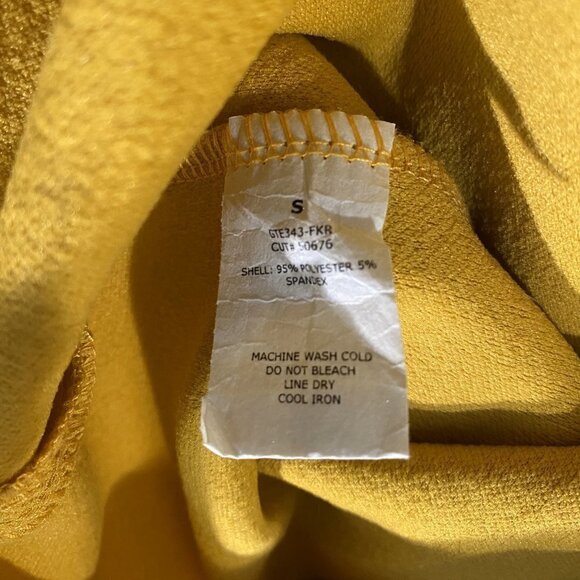 Yellow Blouse by Green Envelope - Picture 4 of 5